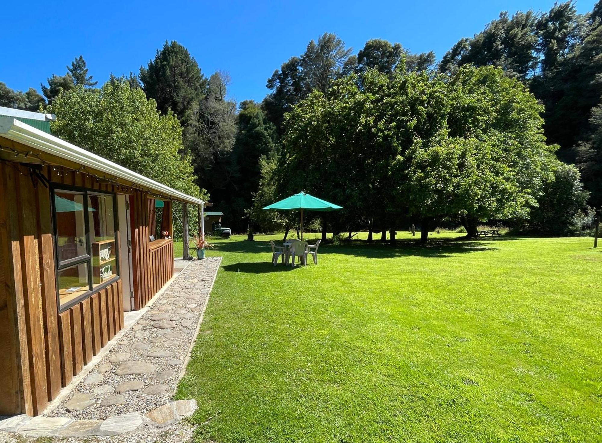 River Song Retreat Golden Bay Takaka Eksteriør bilde