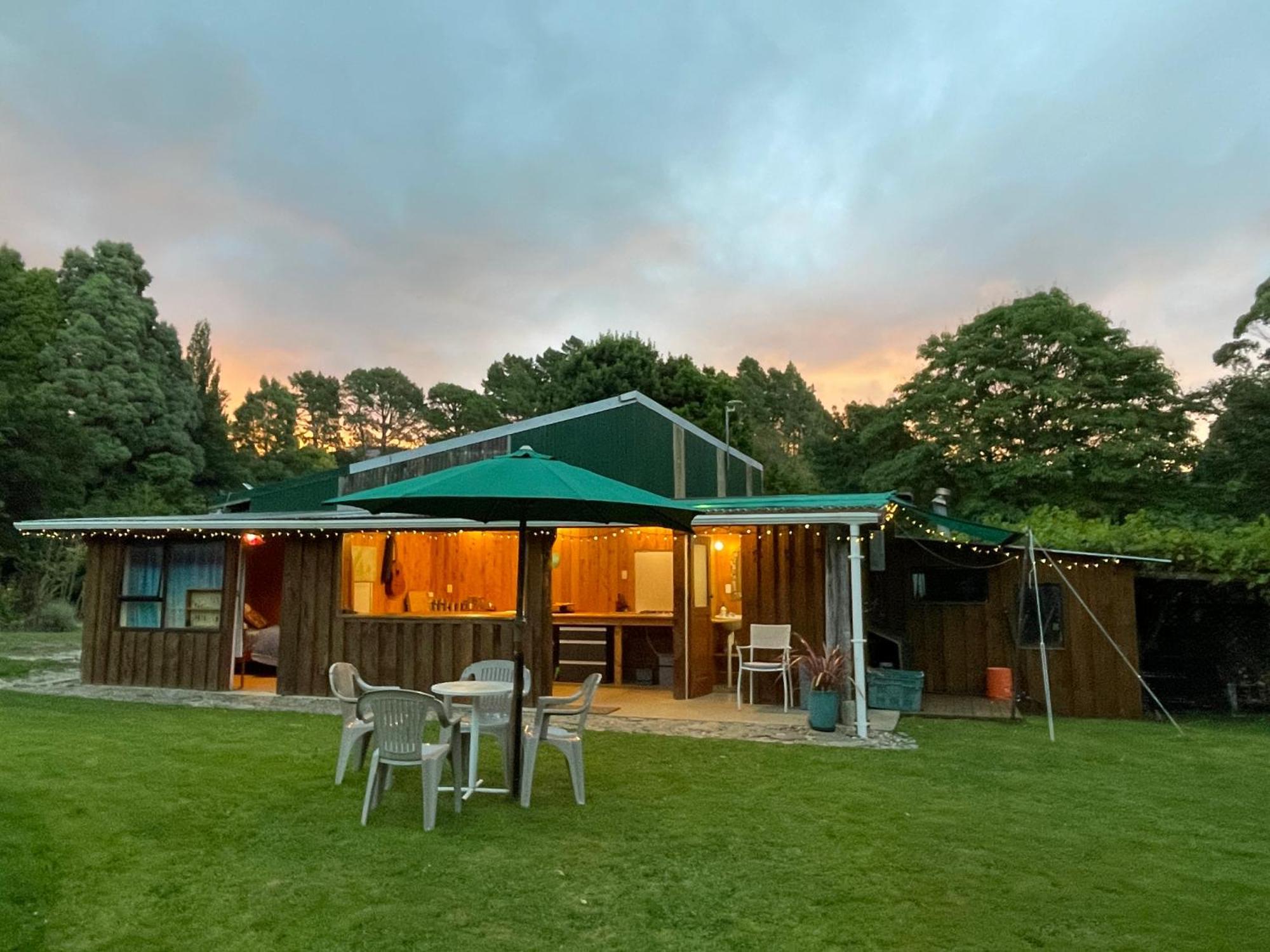 River Song Retreat Golden Bay Takaka Eksteriør bilde